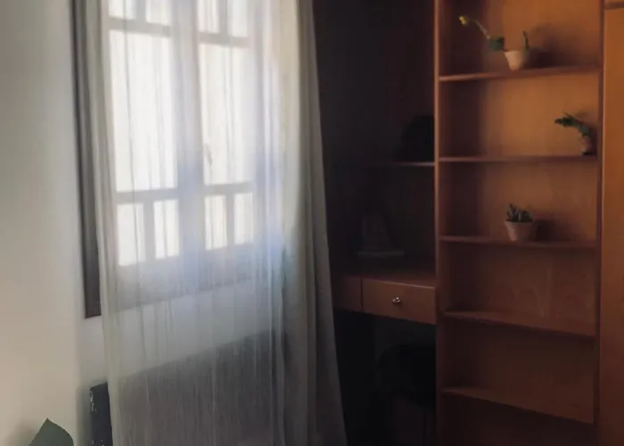 Planitis Lighthouse View Pánormos