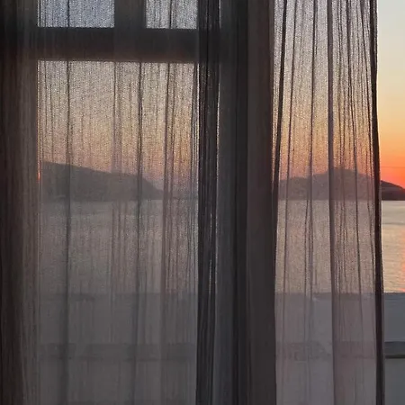Planitis Lighthouse View Apartment *