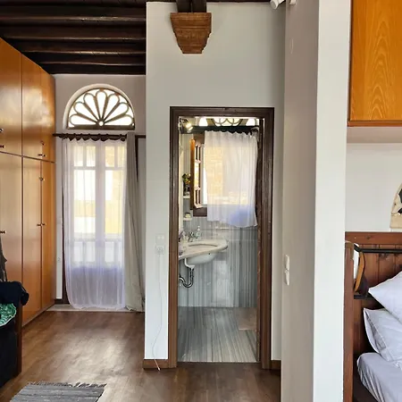 Planitis Lighthouse View