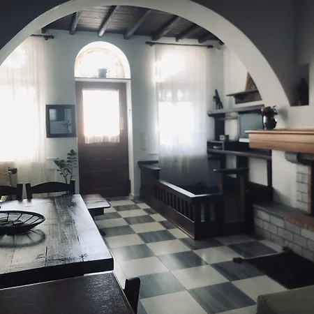 Planitis Lighthouse View Apartment Panormos (Tinos)